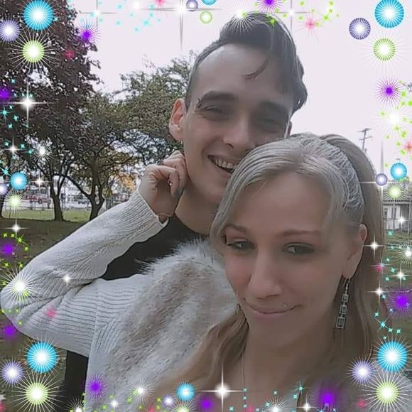 Meet your Posher, Raven - Picture 1 of 1